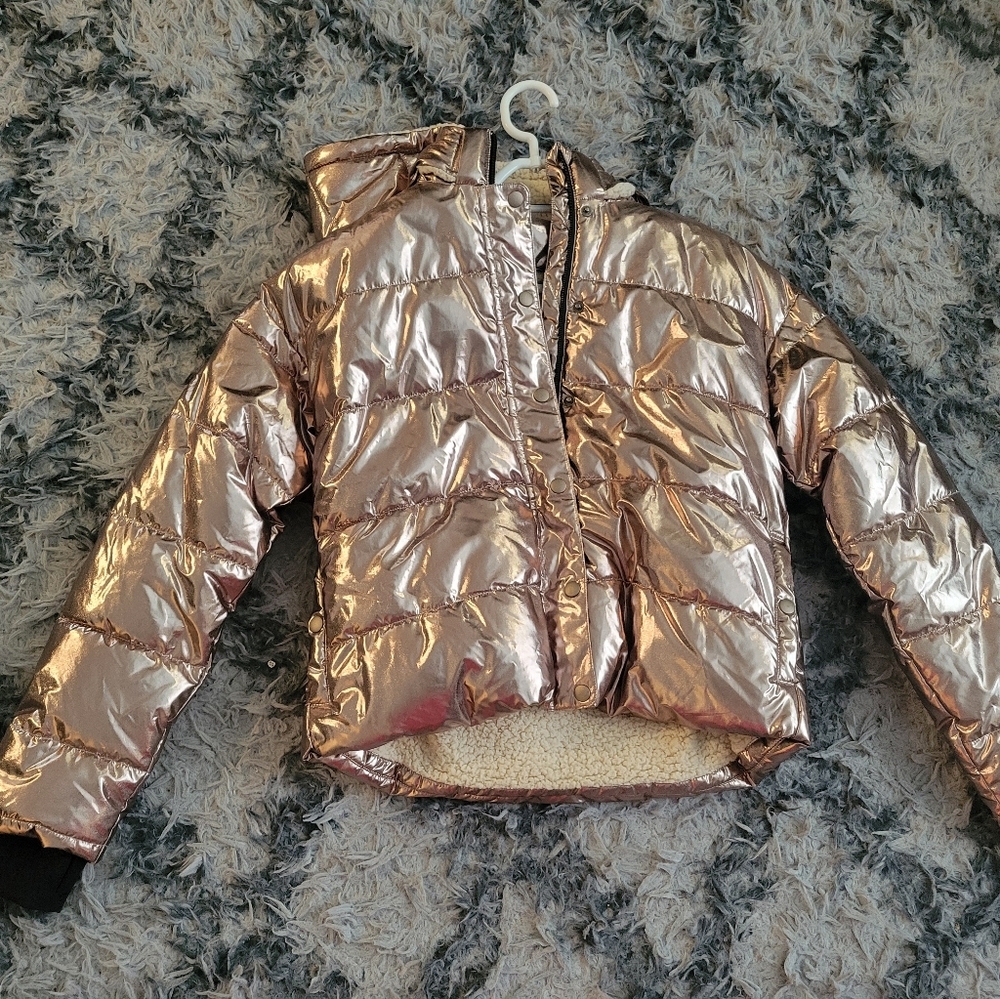 Offline gold metallic jacket. Size Small. Fleece lining inside. With hood.